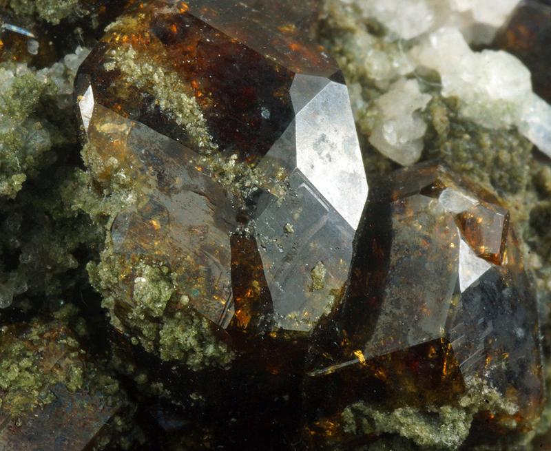 Vesuvianite xx (TL), Sodalite xx - Mt Somma, Campania, Italy