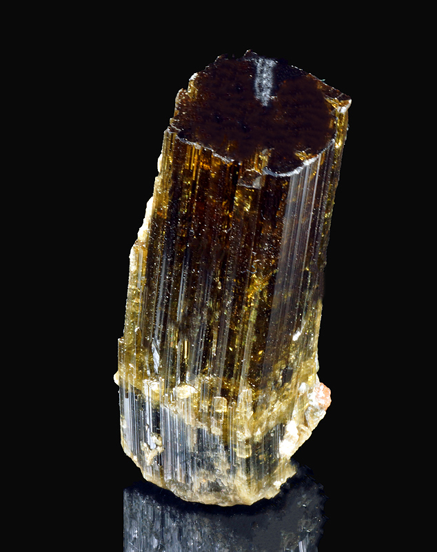 Vesuvianite - Bellecombe, Aosta Valley, Italy