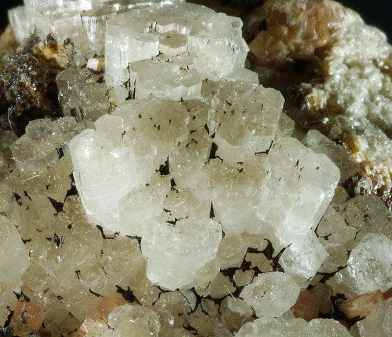 Leifite - Poudrette quarry, Mont Saint-Hilaire, Qu�bec, Canada