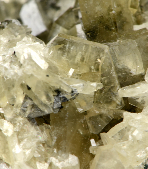 Catapleite - Poudrette quarry, Mont Saint-Hilaire, Qu�bec, Canada