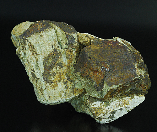 Scapolite - Yates mine - Otter Lake - Pontiac RCM - Outaouais - Qu�bec - Canada