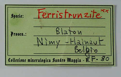Ferristrunzite - Mont-des-Groseillers - Blaton - Bernissart - Hainaut - Wallonia - Belgium