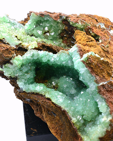 Cuprian adamite (var. of adamite - Ojuela mine - Mapim� - Mun. de Mapim� - Durango -Mexico
