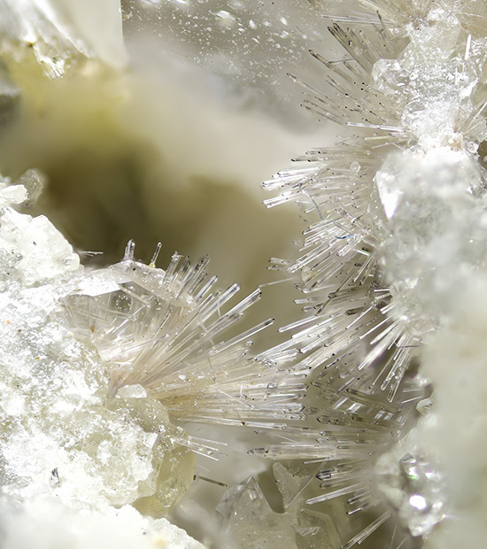 Vinogradoite - Poudrette quarry, Mont Saint-Hilaire, La Vall�e-du-Richelieu RCM, Mont�r�gie, Qu�bec, Canada