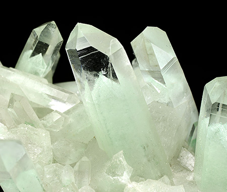 Quartz and fuchsite - Ihovitra, Itremo, Ambatofinandrahana District, Amoron'i Mania, Madagascar