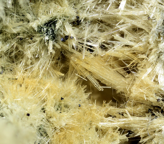 Korobitsynite - Alluaiv Mt, Lovozero Massif, Kola Peninsula, Russia