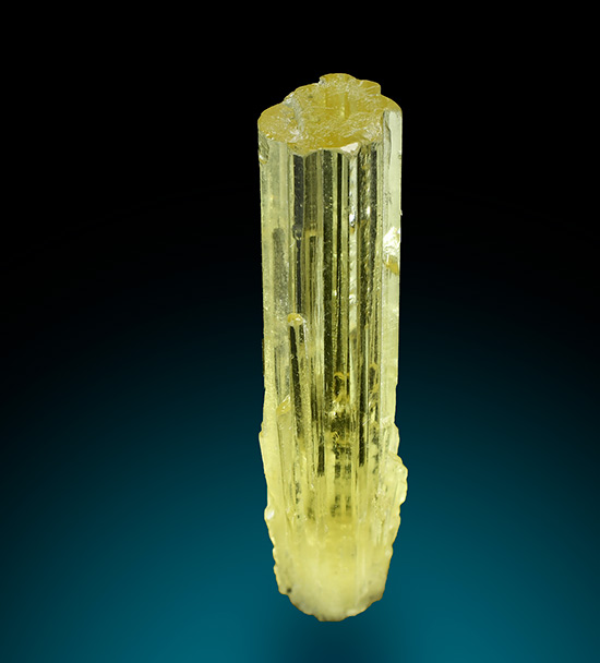 Beryl var. Heliodor - Volodarsk-Volynskii (Volodars'k-Volyns'kyy; Wolodarsk-Wolynskii), Zhytomyr Oblast' (Zhitomir Oblast'), Ukraine